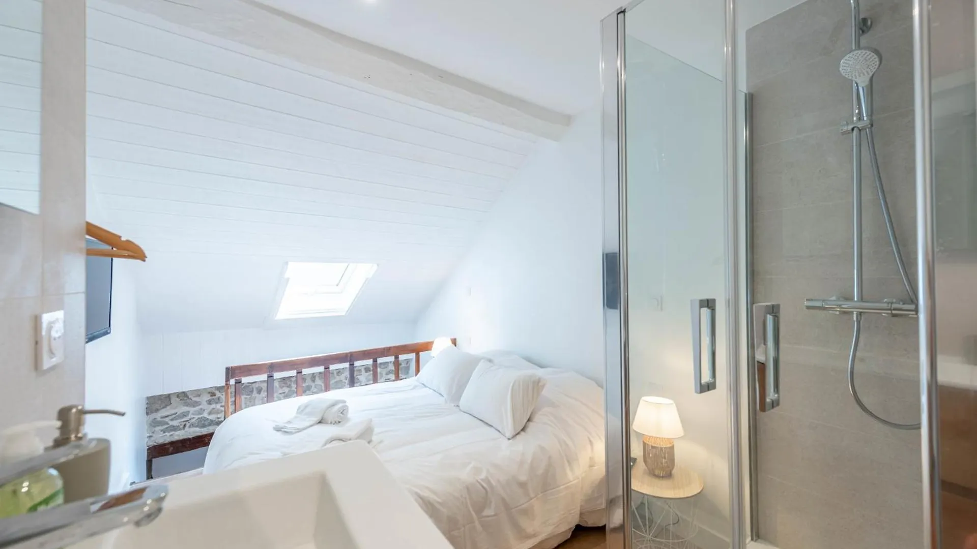 Studio Tanaga Annecy Apartment